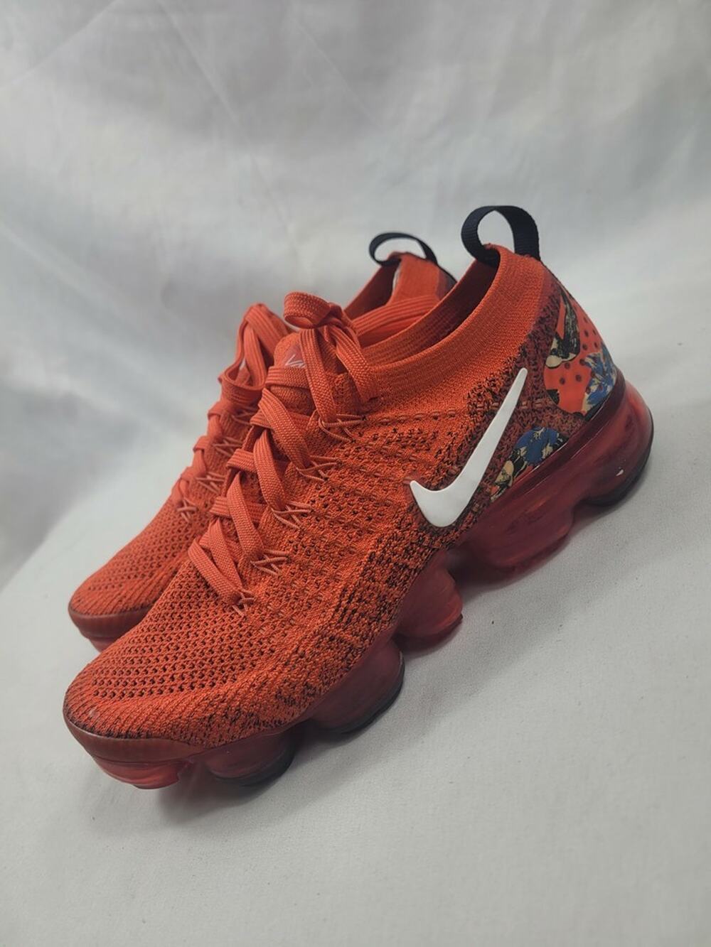 Nike Air Vapormax Flyknit 2 -BV6126-800 Women Size 6.5 Habanero Red Shoes